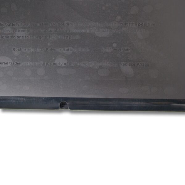 4-model-3.jpg Laptop Battery for APPLE A1175 A1175 A1260 A1226 A1211 152008year